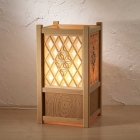 Artisanat kumiko　Lanterne andon - Petite, décorée sur les qu...
